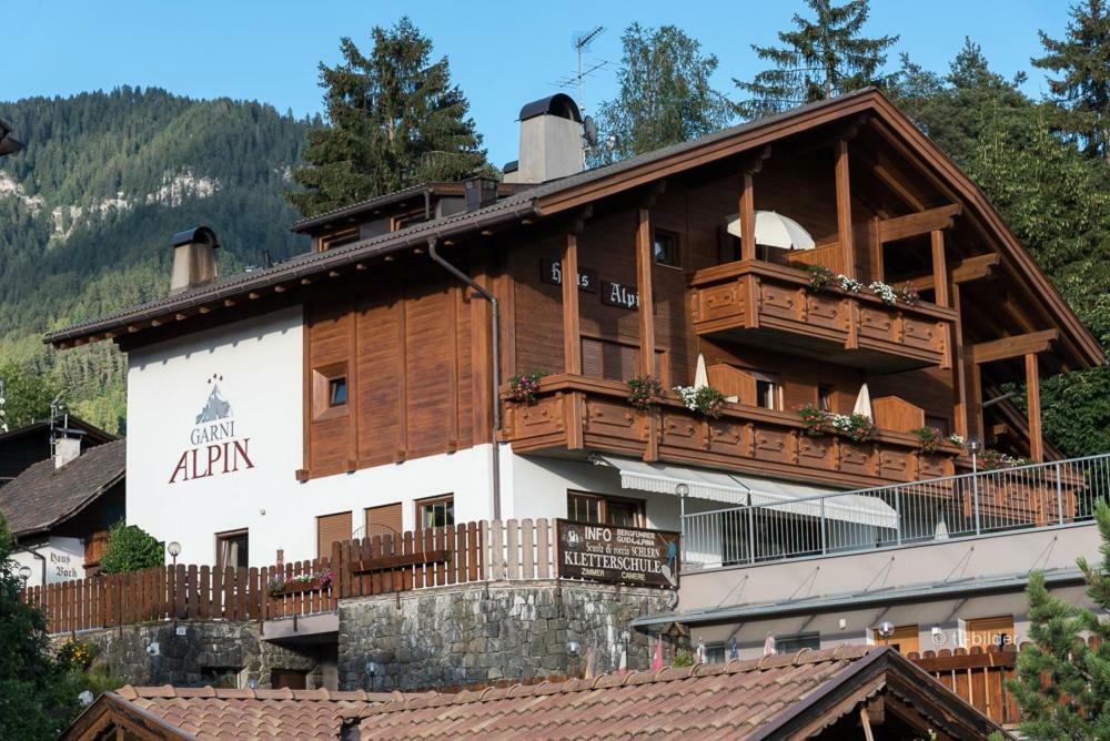 Garni Alpin Hotel Siusi Bagian luar foto